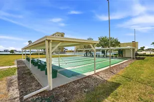 4725 Cove Cir, Saint Petersburg, FL 33708 - Photo 31