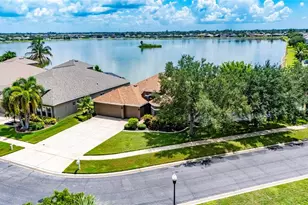 1724 Mira Lago Cir, Ruskin, FL 33570 - Photo 9