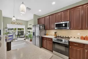 1724 Mira Lago Cir, Ruskin, FL 33570 - Photo 21