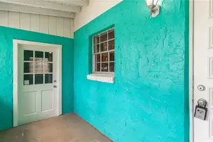 5328 Rainbow Dr, Temple Terrace, FL 33617 - Photo 9