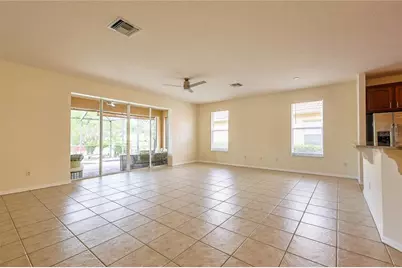 18014 Java Isle Drive, Tampa, FL 33647 - Photo 5