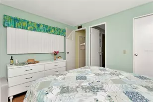 5690 Forsythia Rd, Venice, FL 34293 - Photo 17