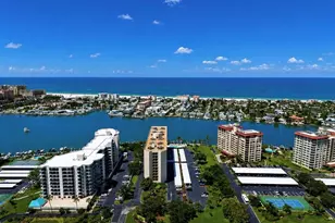 690 Island Way, Clearwater Beach, FL 33767 - Photo 11