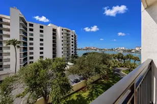 690 Island Way, Clearwater Beach, FL 33767 - Photo 43