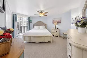 690 Island Way, Clearwater Beach, FL 33767 - Photo 35
