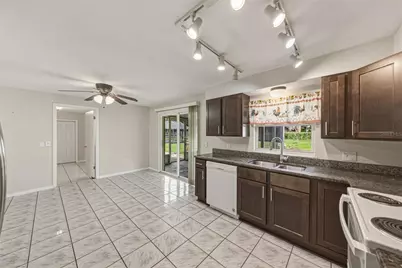 5745 13th Street, Zephyrhills, FL 33542 - Photo 19