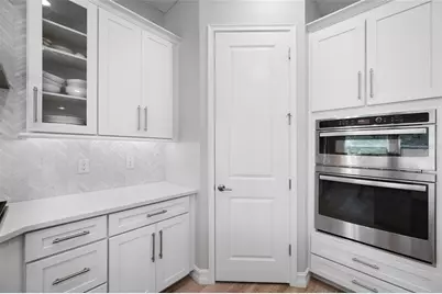 18308 Leafmore Street, Lutz, FL 33548 - Photo 29