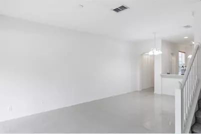 4132 Bismarck Palm Drive, Tampa, FL 33610 - Photo 5