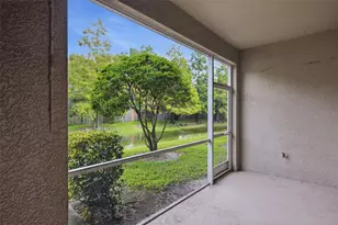 4132 Bismarck Palm Dr, Tampa, FL 33610 - Photo 27