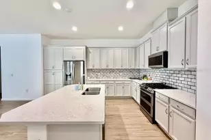 827 Winterside Dr, Apollo Beach, FL 33572 - Photo 9