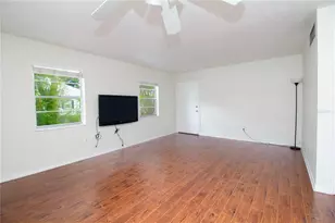 6940A Sunset Dr S, Saint Petersburg, FL 33707 - Photo 5