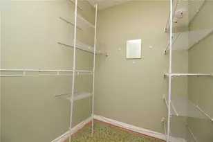 6940A Sunset Dr S, Saint Petersburg, FL 33707 - Photo 15