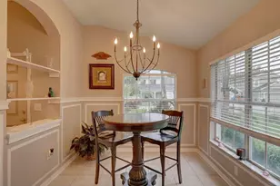 8252 Crescent Moon Dr, New Port Richey, FL 34655 - Photo 9