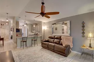8252 Crescent Moon Dr, New Port Richey, FL 34655 - Photo 11