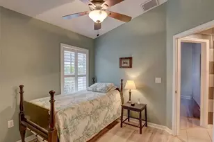 8252 Crescent Moon Dr, New Port Richey, FL 34655 - Photo 21