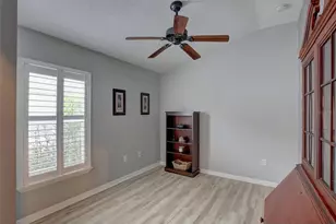 8252 Crescent Moon Dr, New Port Richey, FL 34655 - Photo 27