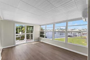 436 Mt Oak Ave NE, Saint Petersburg, FL 33702 - Photo 23