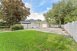 2109 Meadow Brook Dr, Clearwater, FL 33759 - Photo 57