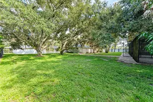 2109 Meadow Brook Dr, Clearwater, FL 33759 - Photo 53