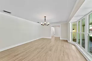 2109 Meadow Brook Dr, Clearwater, FL 33759 - Photo 17