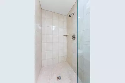 2109 Meadow Brook Drive, Clearwater, FL 33759 - Photo 41