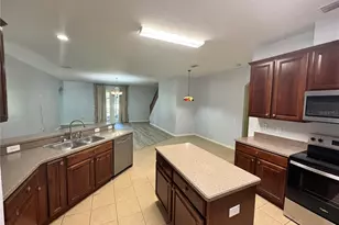 6823 Green Heron Dr, Wesley Chapel, FL 33545 - Photo 13