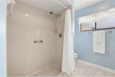 6803 Longpointe Way, Tampa, FL 33615 - Photo 23
