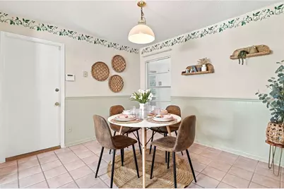 6803 Longpointe Way, Tampa, FL 33615 - Photo 11