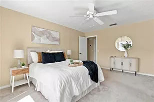 6803 Longpointe Wy, Tampa, FL 33615 - Photo 21