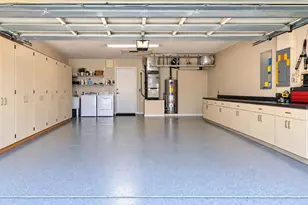 6803 Longpointe Wy, Tampa, FL 33615 - Photo 31