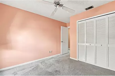 6803 Longpointe Way, Tampa, FL 33615 - Photo 27