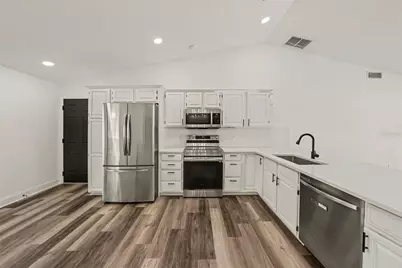 4715 Kemble Court, Tampa, FL 33624 - Photo 11