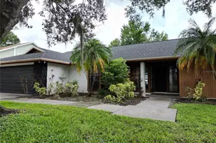 4715 Kemble Ct, Tampa, FL 33624 - Photo 3