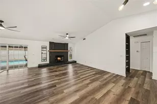 4715 Kemble Ct, Tampa, FL 33624 - Photo 5