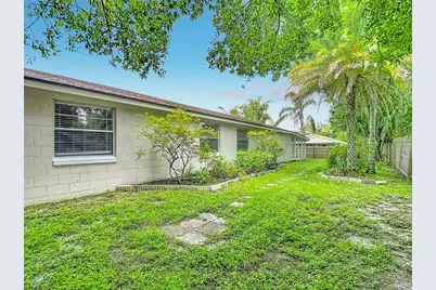 6701 Village Grove Court, Tampa, FL 33615 - Photo 33
