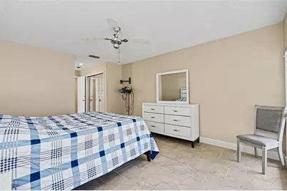 11502 Robles Del Rio Place, Temple Terrace, FL 33617 - Photo 19