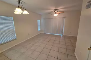 8511 Trail Wind Dr, Tampa, FL 33647 - Photo 9