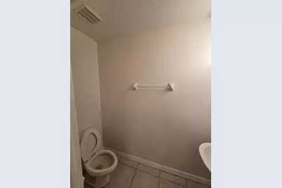 8511 Trail Wind Drive, Tampa, FL 33647 - Photo 11