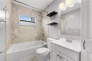 5345 38th Ave N, Saint Petersburg, FL 33710 - Photo 15