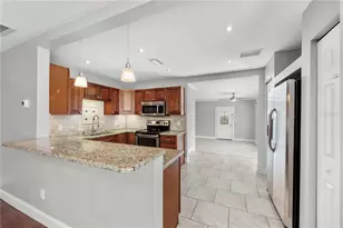 5345 38th Ave N, Saint Petersburg, FL 33710 - Photo 7