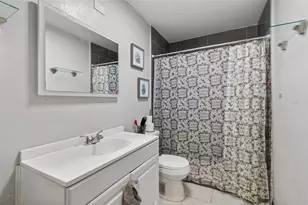 10326 Out Island Dr, Tampa, FL 33615 - Photo 31