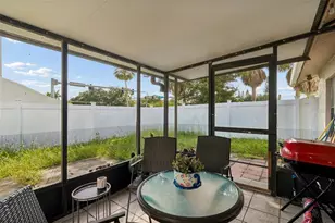 10326 Out Island Dr, Tampa, FL 33615 - Photo 21