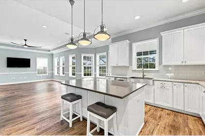 8124 37th Avenue Circle W, Bradenton, FL 34209 - Photo 15