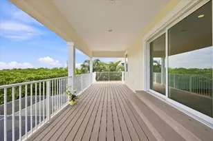 8124 37th Ave Cir W, Bradenton, FL 34209 - Photo 33