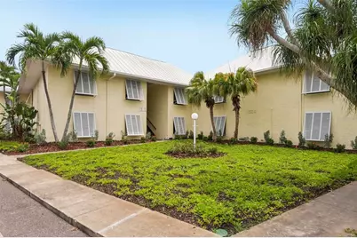7300 Sunshine Skyway Lane #206, Saint Petersburg, FL 33711 - Photo 1
