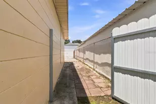 7516 N Cortez St, Tampa, FL 33614 - Photo 35