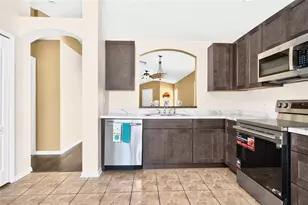 12629 Evington Point Dr, Riverview, FL 33579 - Photo 11