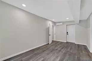 8809 Dyer Rd, Riverview, FL 33578 - Photo 29