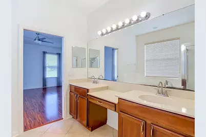 220 Ronja Lane, Valrico, FL 33594 - Photo 45