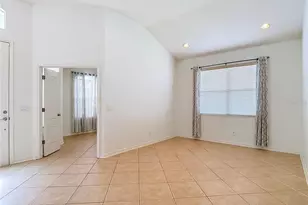 220 Ronja Ln, Valrico, FL 33594 - Photo 9